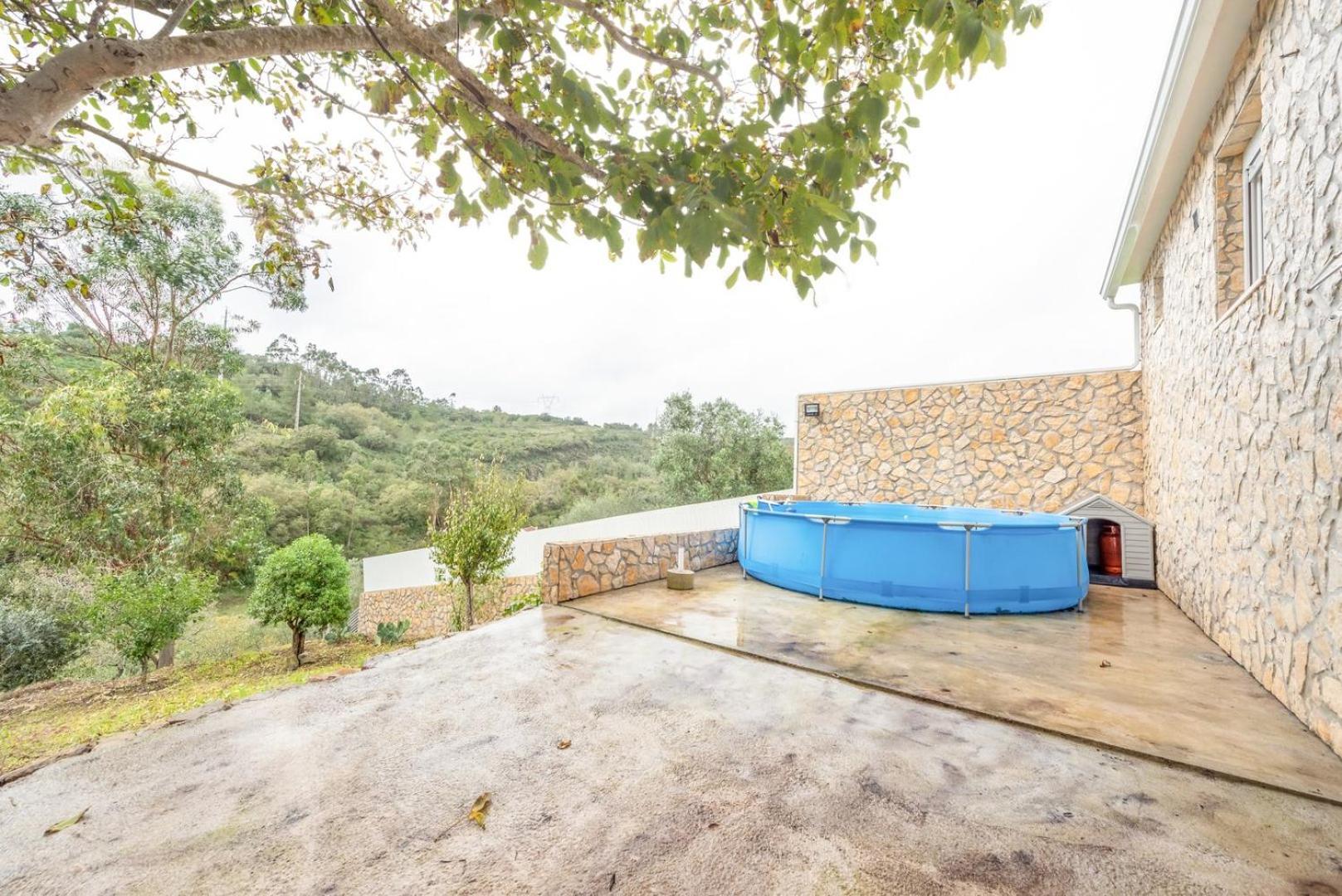 Countryside Paradise In Bucelas Exterior photo